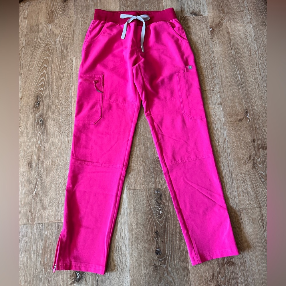 Figs Pink Yola Cargo Scrub Pants Size XXS